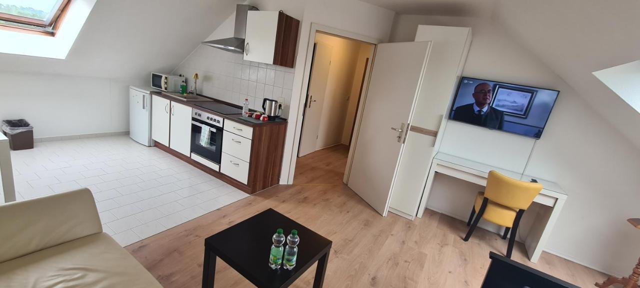 Ganze 2 Raum Ferienwohnung Rechts Baderitz Bagian luar foto