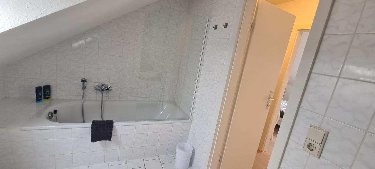 Ganze 2 Raum Ferienwohnung Rechts Baderitz Bagian luar foto