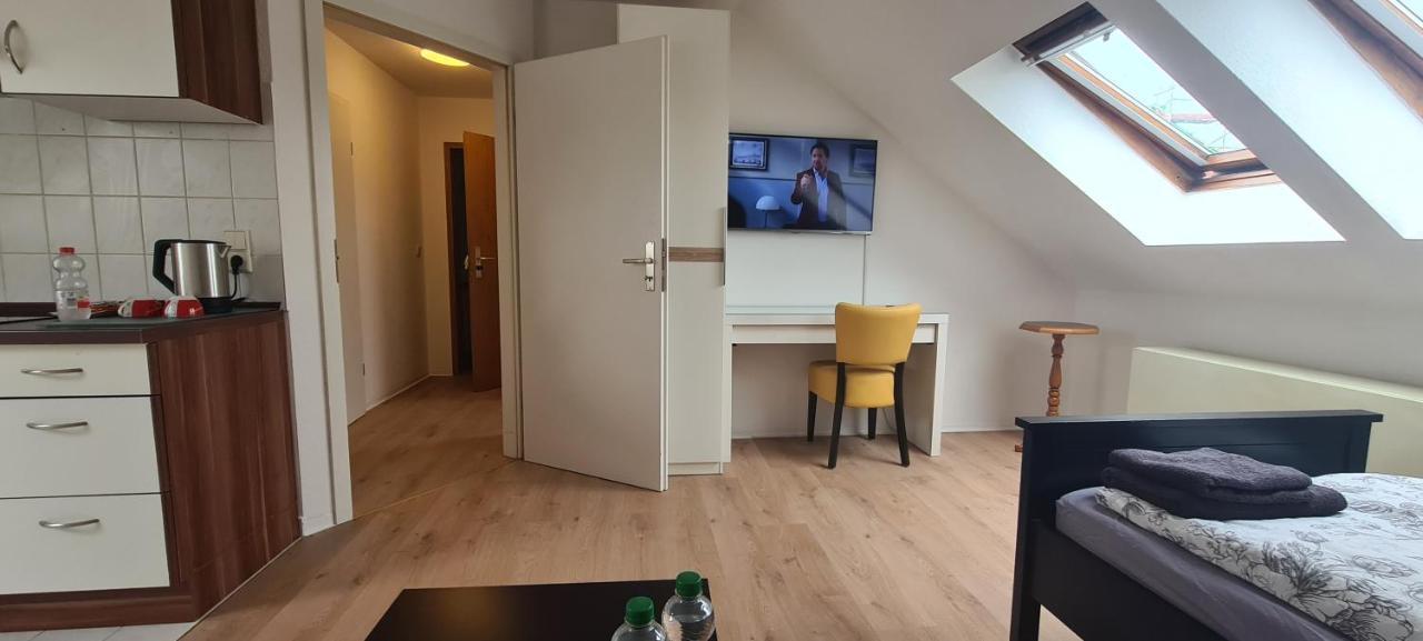 Ganze 2 Raum Ferienwohnung Rechts Baderitz Bagian luar foto